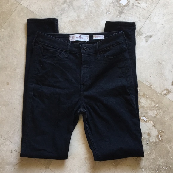 Hollister • Black High Rose Super Skinny Jeans - Picture 2 of 2